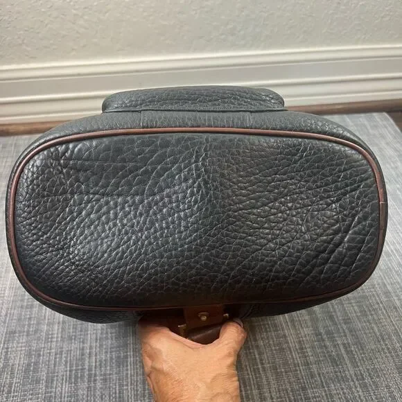 Vintage Dooney & Bourke Sling/Bucket Bag - Picture 9 of 16